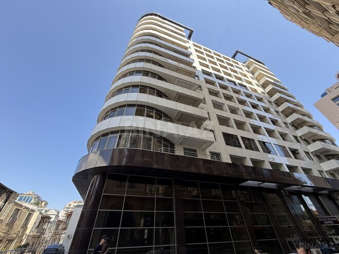 Satılır 6 otaqlı yeni tikili 468.5 m², Sahil m., photo 29 from 32
