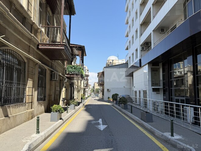 Satılır 6 otaqlı yeni tikili 468.5 m², Sahil m., photo 30 from 32