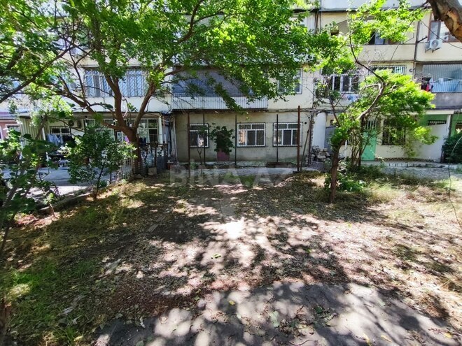 Satılır 5 otaqlı köhnə tikili 120 m², Bakıxanov q., photo 1 from 23