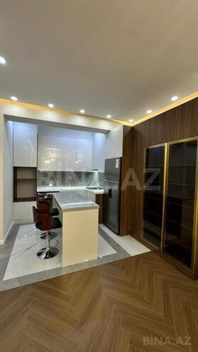 Продаётся 3-комн. новостройка 95 м², м. Кара Караев, photo 6 from 18