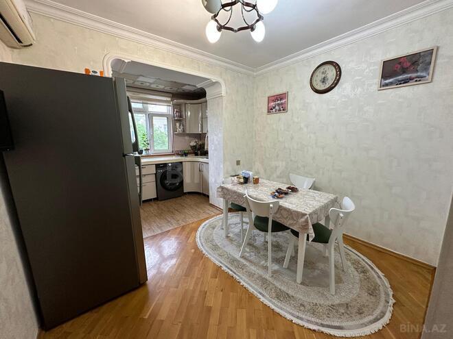 Продаётся 3-комн. вторичка 80 м², м. Нариман Нариманов, photo 1 from 14