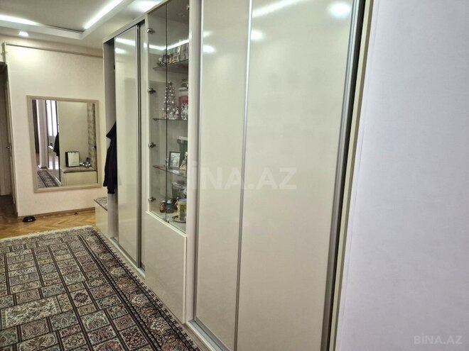 Продаётся 3-комн. вторичка 90 м², м. Нариман Нариманов, photo 18 from 23