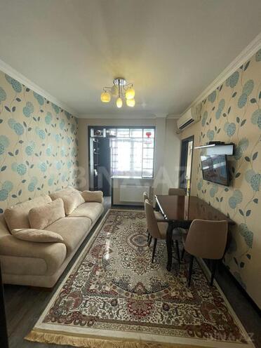 Продаётся 2-комн. вторичка 45 м², м. Мемар Аджеми, photo 1 from 9
