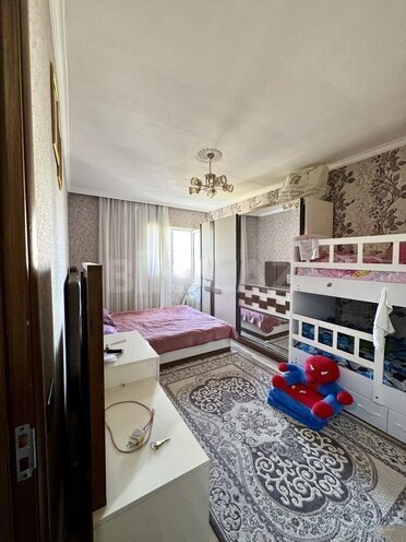 Продаётся 2-комн. вторичка 70 м², Ясамальский р., photo 5 from 13