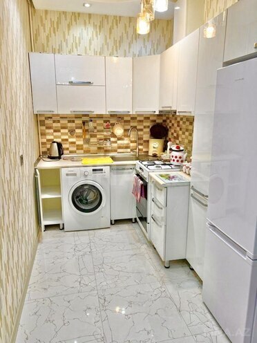 Сдаётся 2-комн. новостройка 70 м², м. Кара Караев, photo 4 from 16