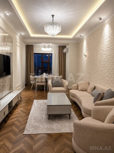 Сдаётся 2-комн. новостройка 75 м², м. Ичеришехер, photo 1 from 9
