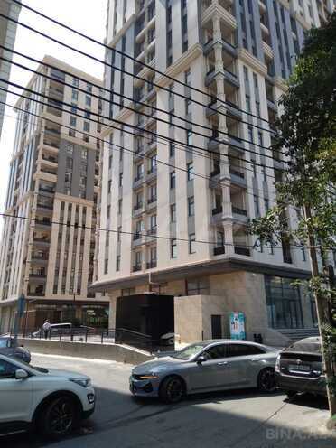 Satılır 2 otaqlı köhnə tikili 65 m², Nizami m., photo 1 from 21