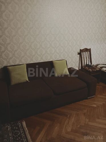 Продаётся 1-комн. вторичка 35 м², м. Кара Караев, photo 4 from 11