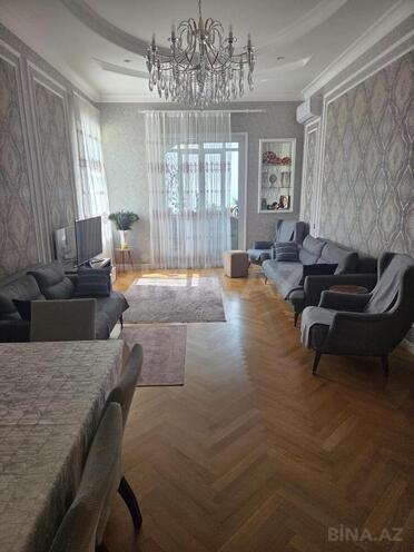 Satılır 11 otaqlı həyət evi/bağ evi 480 m², Binəqədi r., photo 3 from 13
