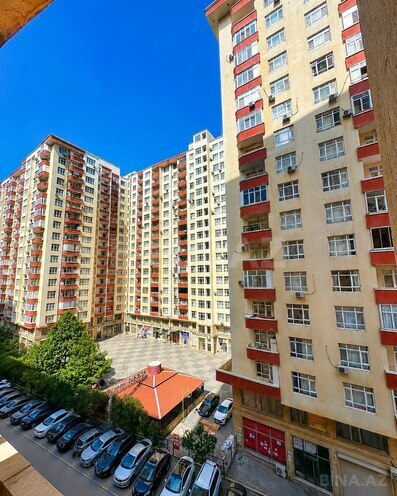 İcarəyə verilir 3 otaqlı yeni tikili 135 m², İnşaatçılar m., photo 1 from 25