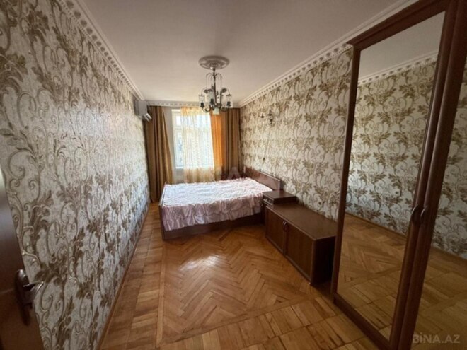 Satılır 3 otaqlı köhnə tikili 70 m², Nizami m., photo 8 from 13