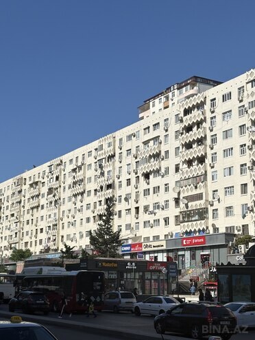 Satılır 2 otaqlı köhnə tikili 65 m², Həzi Aslanov m., photo 1 from 14