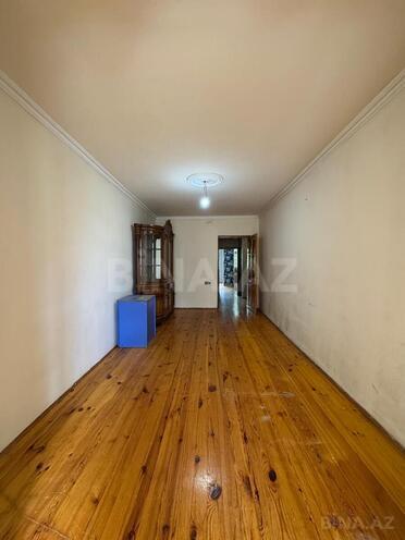 Satılır 2 otaqlı köhnə tikili 64 m², Bakıxanov q., photo 3 from 15