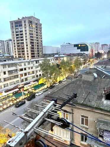 Satılır 1 otaqlı köhnə tikili 48 m², Nəriman Nərimanov m., photo 1 from 13