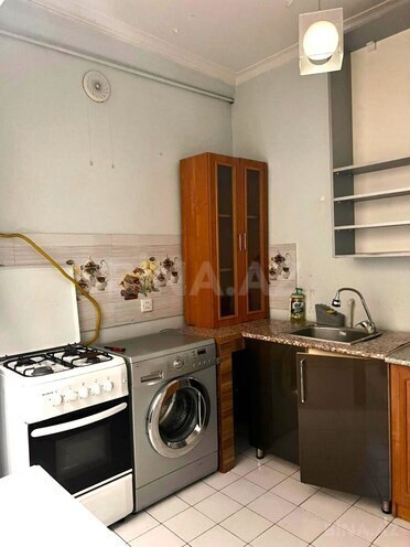 Satılır 1 otaqlı köhnə tikili 48 m², Nəriman Nərimanov m., photo 11 from 13