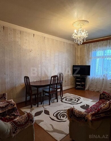 Satılır 3 otaqlı köhnə tikili 80 m², Yeni Günəşli q., photo 1 from 8