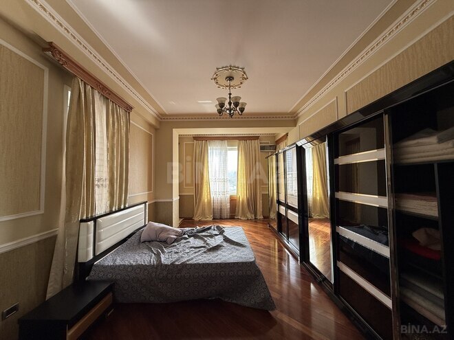 Satılır 4 otaqlı yeni tikili 240 m², 28 May m., photo 19 from 30