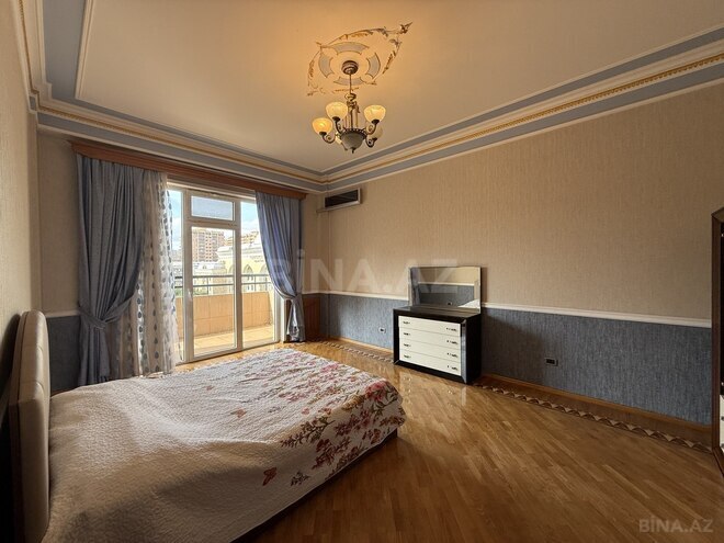Satılır 4 otaqlı yeni tikili 240 m², 28 May m., photo 17 from 30