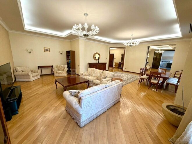Satılır 5 otaqlı yeni tikili 380 m², 28 May m., photo 5 from 30