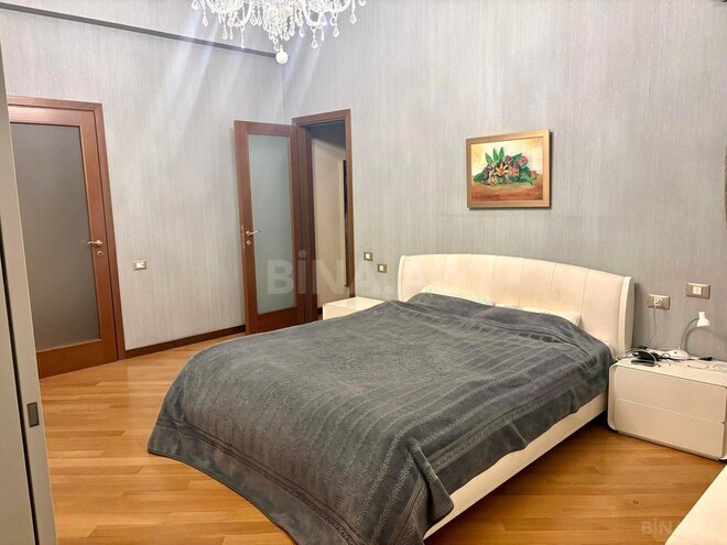 Satılır 5 otaqlı yeni tikili 380 m², 28 May m., photo 12 from 30