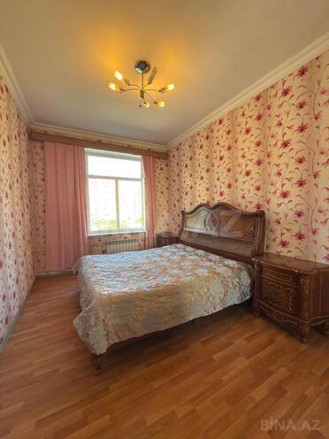 Продаётся 2-комн. вторичка 70 м², Насиминский  р., photo 3 from 9