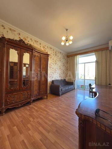 Продаётся 2-комн. вторичка 70 м², Насиминский  р., photo 1 from 9