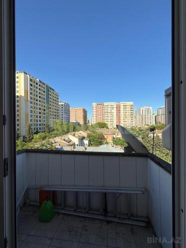 Продаётся 2-комн. вторичка 70 м², Насиминский  р., photo 4 from 9