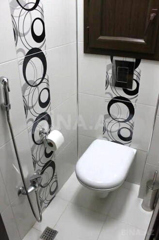 Satılır 3 otaqlı köhnə tikili 65 m², Sahil m., photo 17 from 19