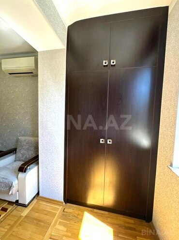 Satılır 3 otaqlı köhnə tikili 65 m², Sahil m., photo 4 from 19