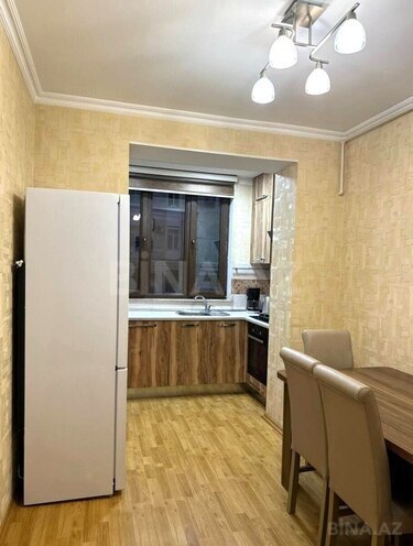 Satılır 3 otaqlı köhnə tikili 65 m², Sahil m., photo 12 from 19