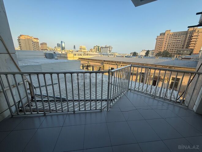 İcarəyə verilir 5 otaqlı yeni tikili 270 m², Sahil m., photo 23 from 32