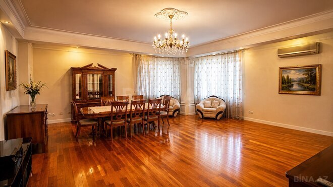 Satılır 4 otaqlı yeni tikili 170 m², 28 May m., photo 1 from 17