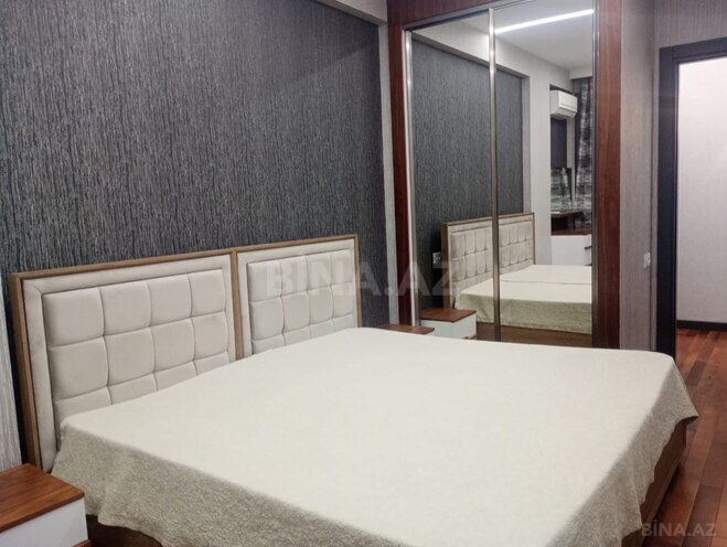 Сдаётся 3-комн. новостройка 140 м², м. 8 ноября, photo 12 from 23