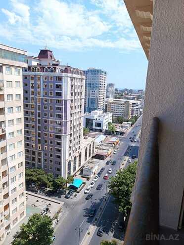 Сдаётся 2-комн. новостройка 70 м², Насиминский  р., photo 11 from 12