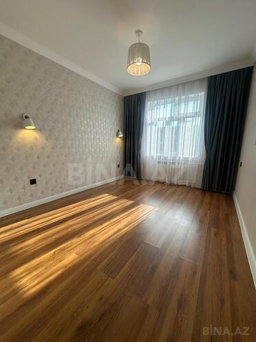 Продаётся 3-комн. вторичка 85 м², пос. Ахмедлы, photo 1 from 13