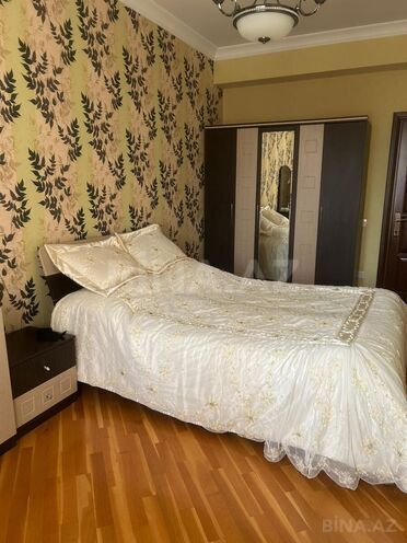 Продаётся 3-комн. новостройка 134 м², м. Кара Караев, photo 6 from 13