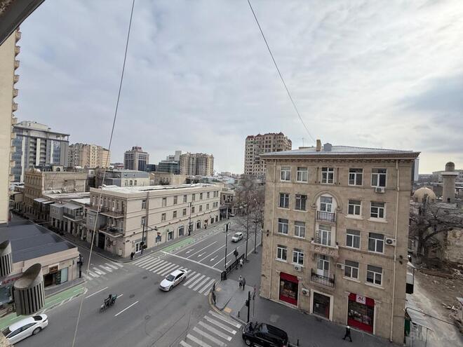 İcarəyə verilir 2 otaqlı köhnə tikili 60 m², İçəri Şəhər m., photo 4 from 18