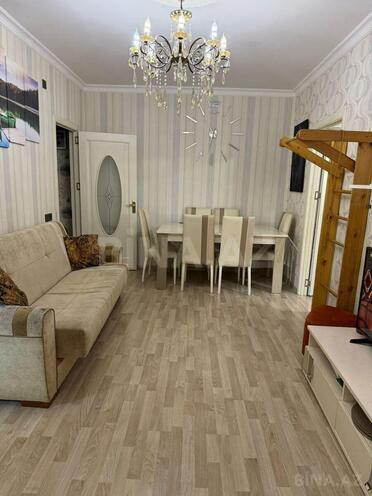 Satılır 2 otaqlı köhnə tikili 48 m², photo 1 from 16