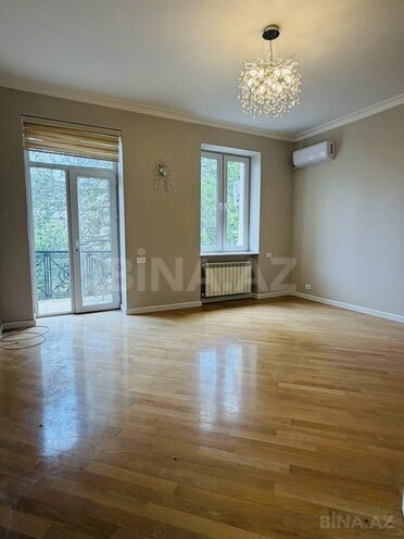 Продаётся 3-комн. вторичка 105 м², м. 28 мая, photo 3 from 29