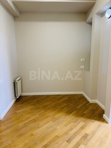 Продаётся 3-комн. вторичка 105 м², м. 28 мая, photo 14 from 29
