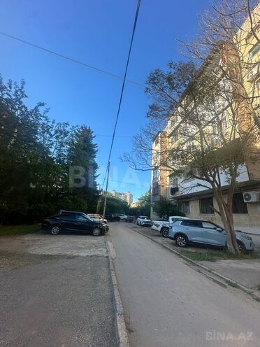 Satılır 2 otaqlı köhnə tikili 60 m², Əhmədli m., photo 1 from 13