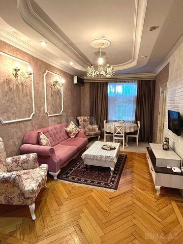 Продаётся 3-комн. вторичка 70 м², м. Мемар Аджеми, photo 3 from 19