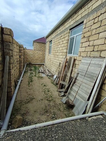 Satılır 4 otaqlı həyət evi/bağ evi 130 m², Novxanı q., photo 9 from 20