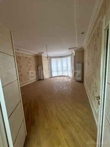 Satılır 2 otaqlı yeni tikili 70 m², 8 Noyabr m., photo 1 from 11