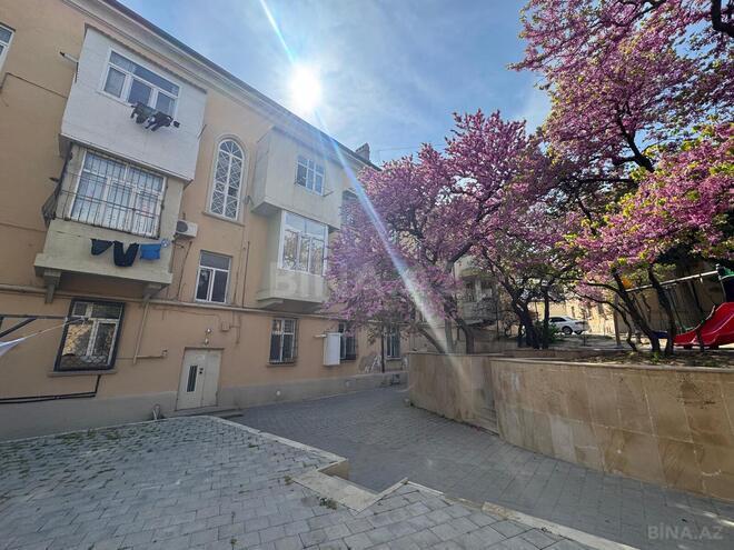 İcarəyə verilir 3 otaqlı köhnə tikili 68 m², Bayıl q., photo 3 from 17