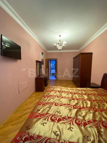 İcarəyə verilir 3 otaqlı yeni tikili 130 m², İnşaatçılar m., photo 8 from 19