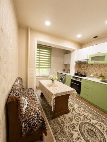 Satılır 5 otaqlı köhnə tikili 120 m², Azadlıq Prospekti m., photo 9 from 14