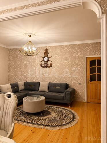Satılır 5 otaqlı köhnə tikili 120 m², Azadlıq Prospekti m., photo 3 from 14