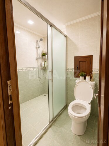 Satılır 5 otaqlı köhnə tikili 120 m², Azadlıq Prospekti m., photo 11 from 14