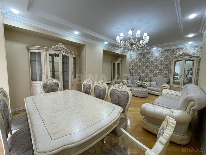 Сдаётся 3-комн. новостройка 148 м², м. 8 ноября, photo 3 from 28